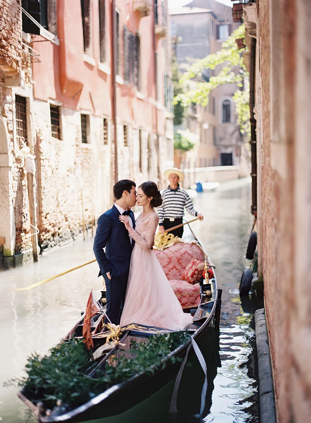 Eric Kelley Photography. theweddingnotebook.com