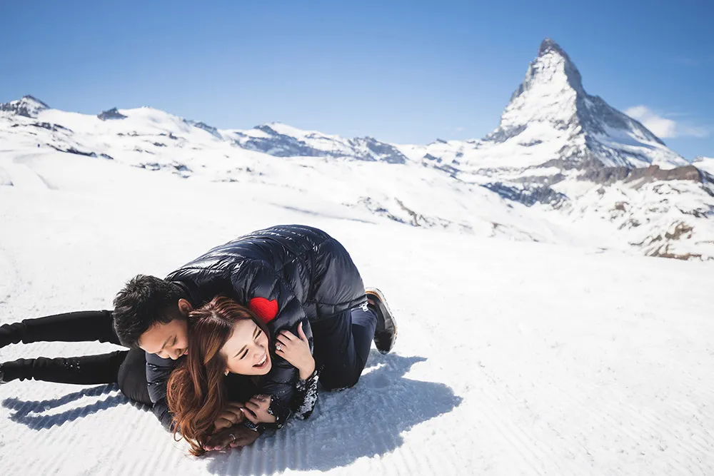 Photo by Ivan of Axioo. theweddingnotebook.com