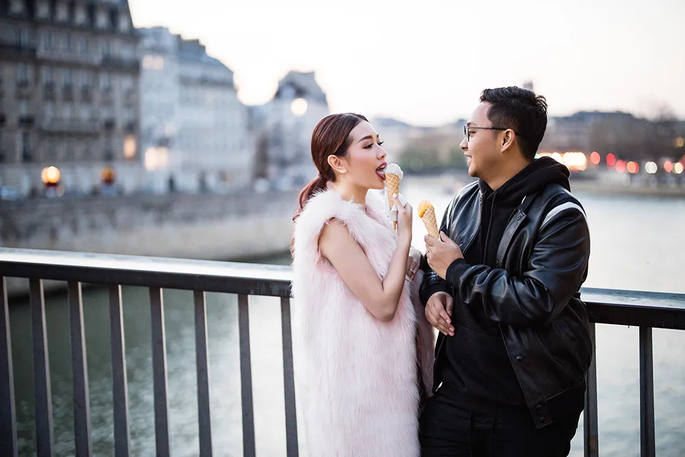 Photo by Ivan of Axioo. theweddingnotebook.com