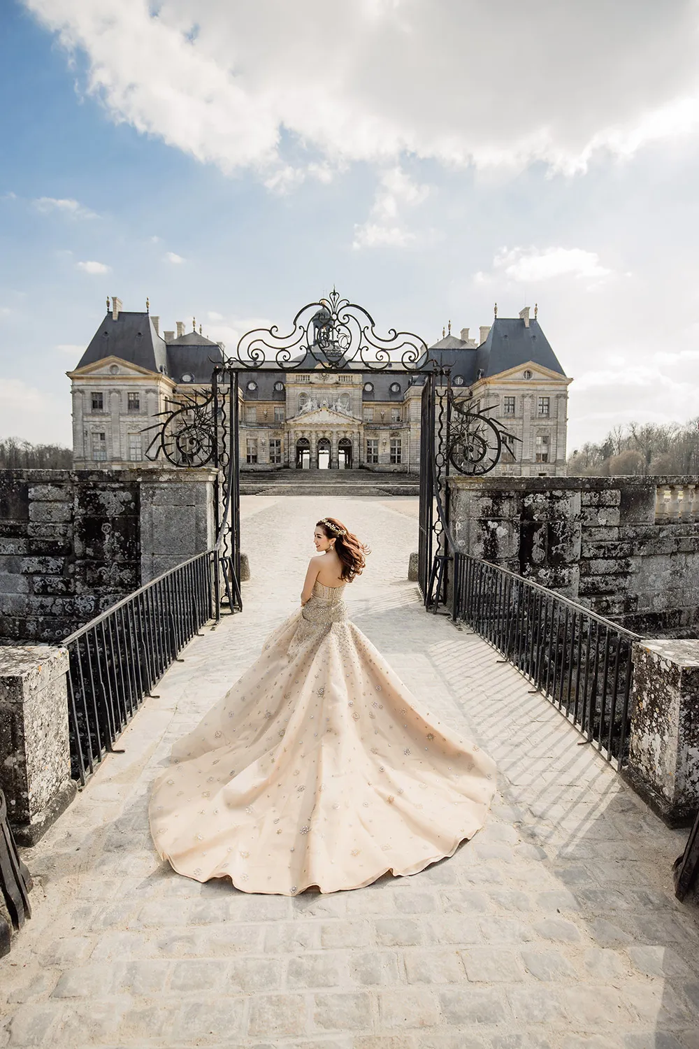 Photo by Ivan of Axioo. theweddingnotebook.com