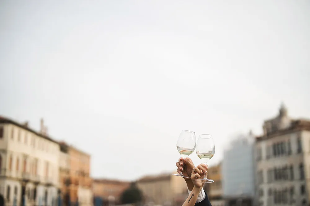 Photo by Ivan of Axioo. theweddingnotebook.com