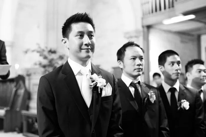 Photo by Tealily Photography. theweddingnotebook.com
