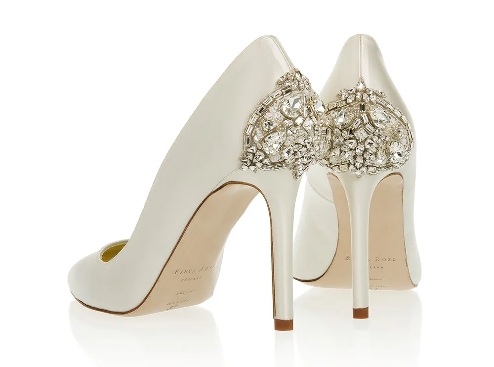 Freya Rose 2016 Bridal Collection. theweddingnotebook.com 