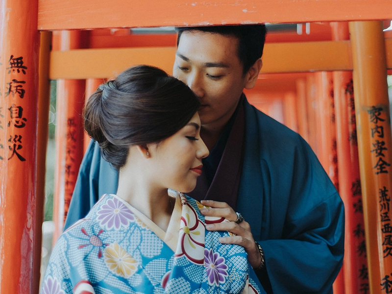 From Traditional to Contemporary in Iconic Japan