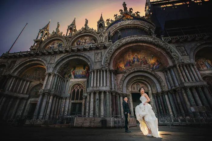 Photo by Kennfoo Weddings. theweddingnotebook.com