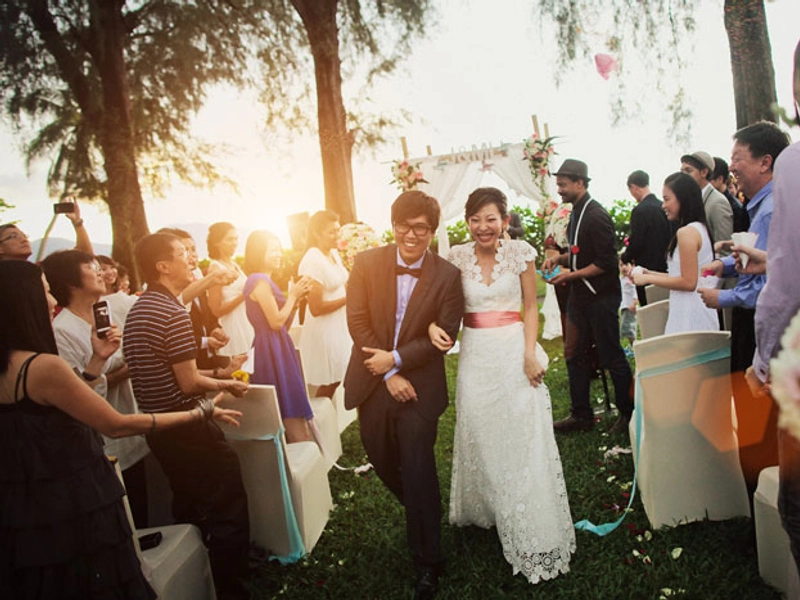 A DIY Wedding with Seafront Views at Lone Pine Penang