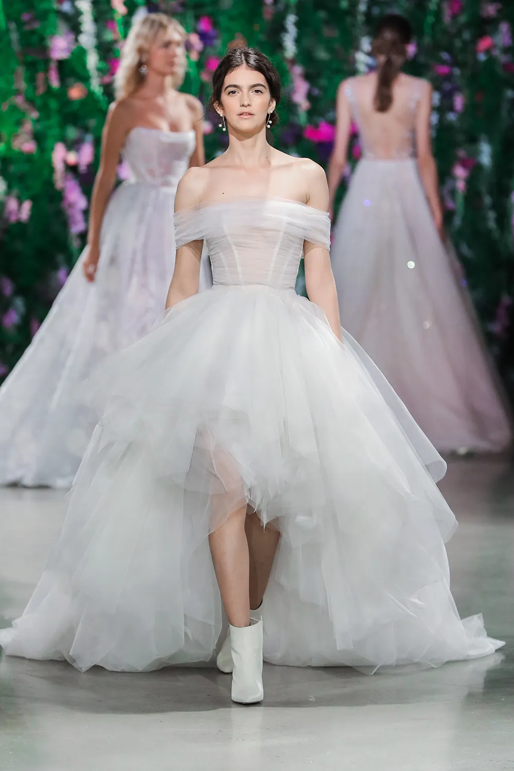 Poppy - Galia Lahav Fall 2018. theweddingnotebook.com