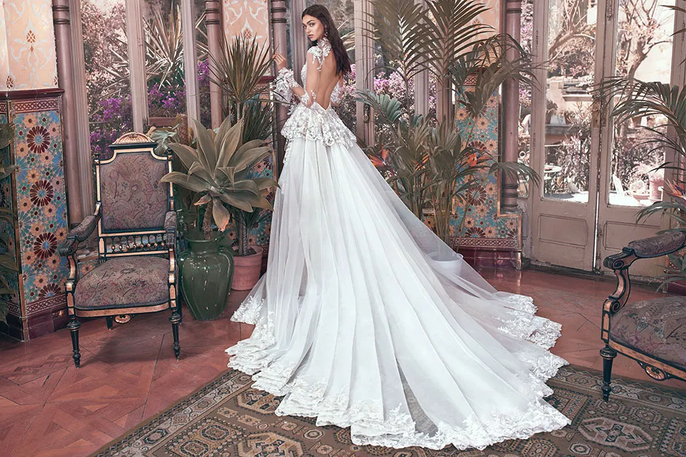 Tesla and Tesla train - Galia Lahav Spring 2018 Collection. theweddingnotebook.com