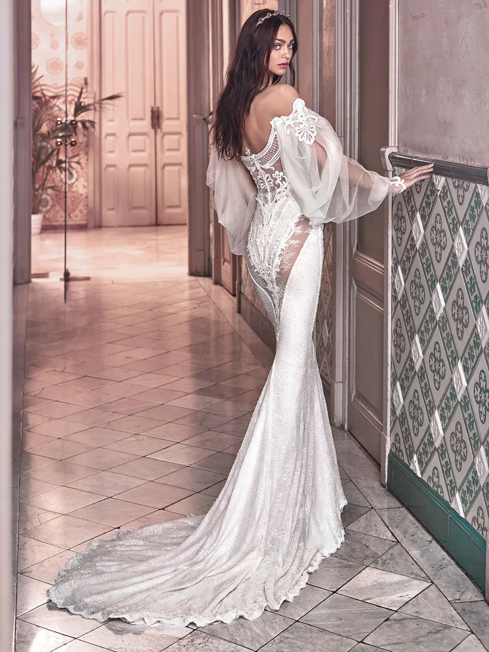 Thelma - Galia Lahav Spring 2018 Collection. theweddingnotebook.com