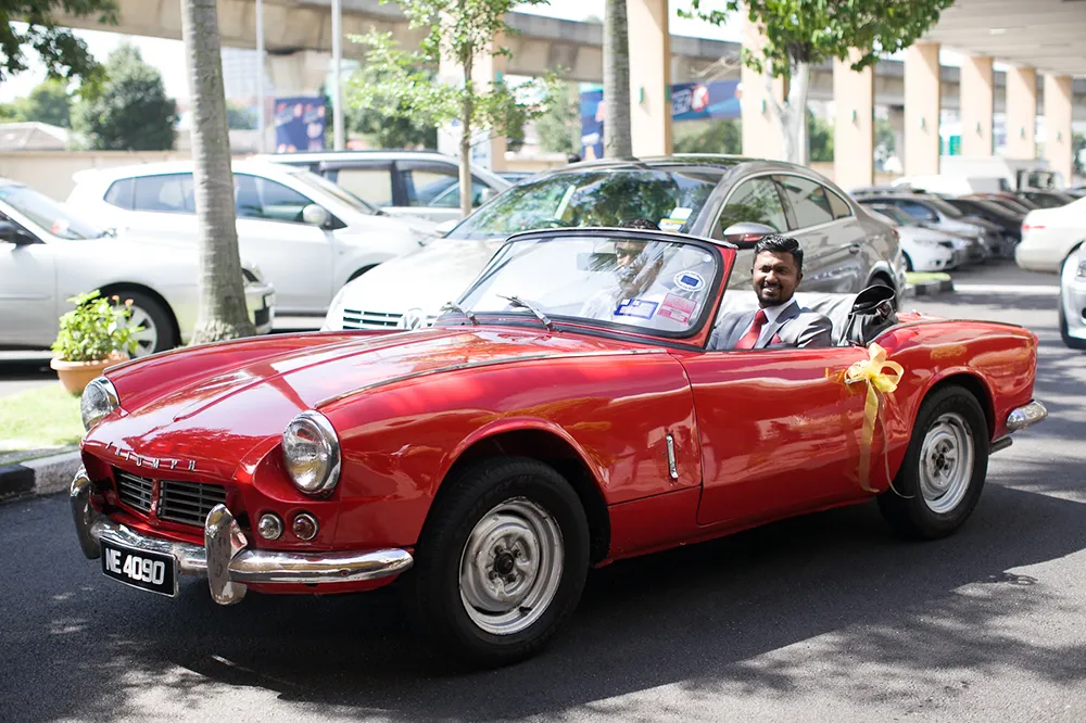 Photo by Anna Rina. theweddingnotebook.com