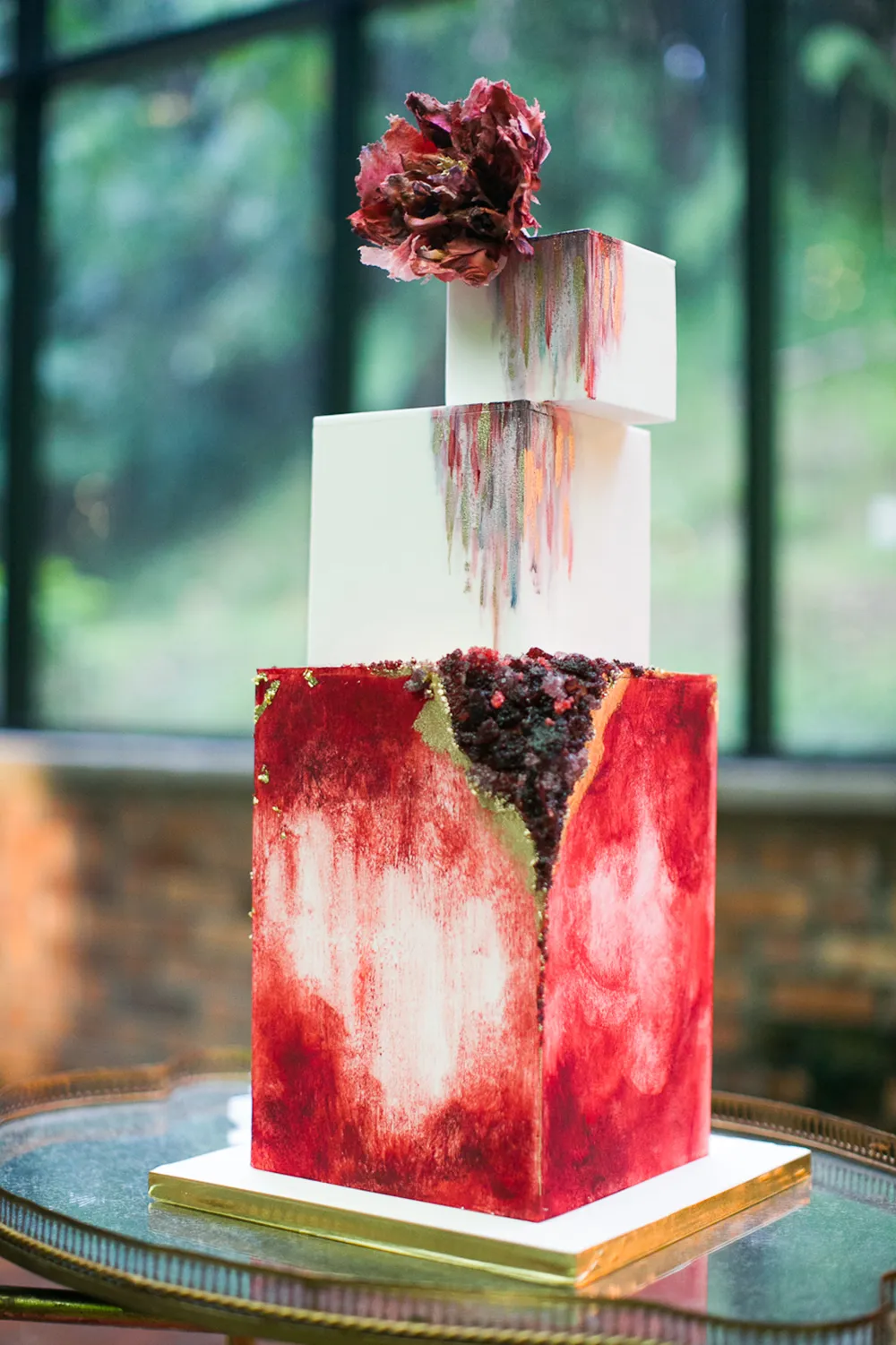 Photo by Anna Rina. theweddingnotebook.com