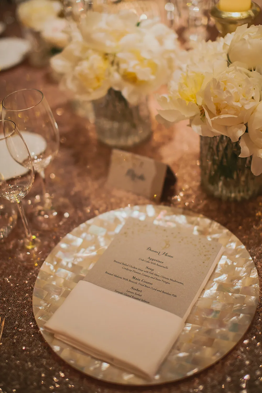 Photo by Deviews Production. theweddingnotebook.com