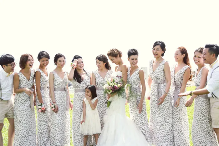 Photo by Hollywood Bridal. theweddingnotebook.com