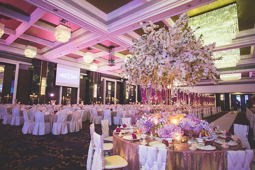 Jon Low Photography. theweddingnotebook.com