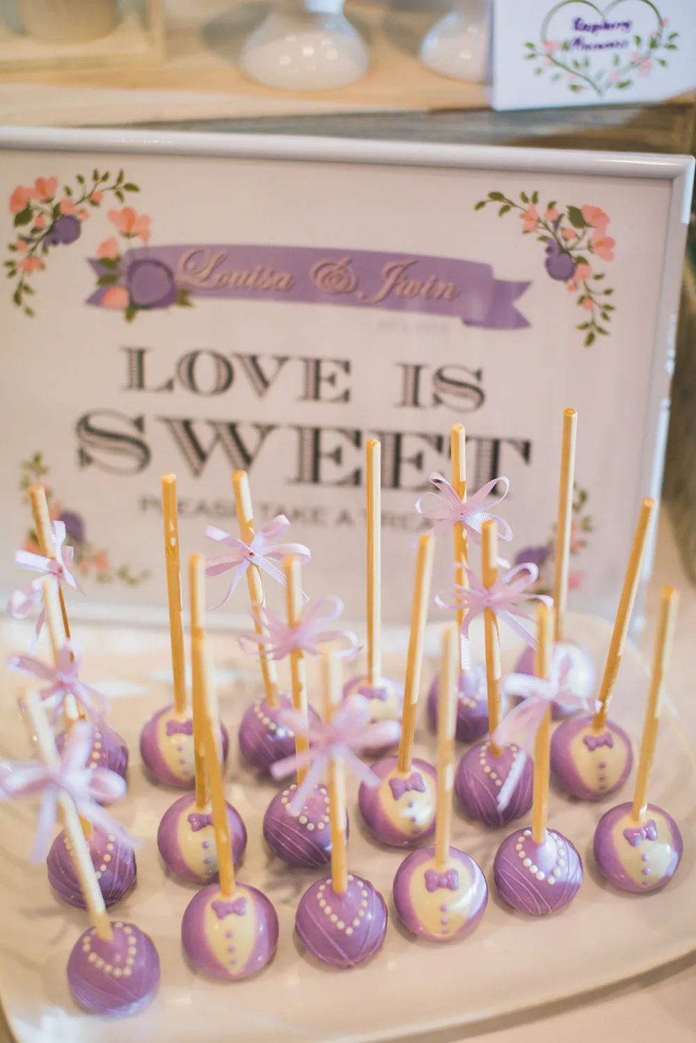 Jon Low Photography. theweddingnotebook.com