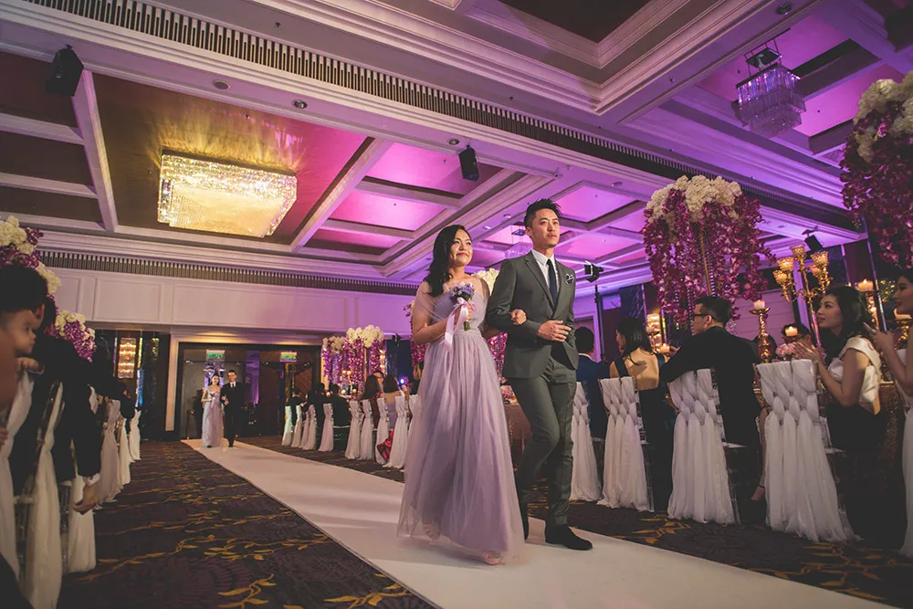 Jon Low Photography. theweddingnotebook.com