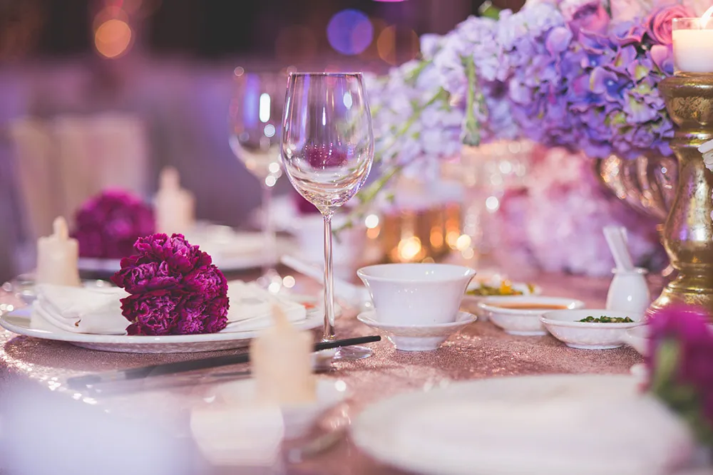 Jon Low Photography. theweddingnotebook.com