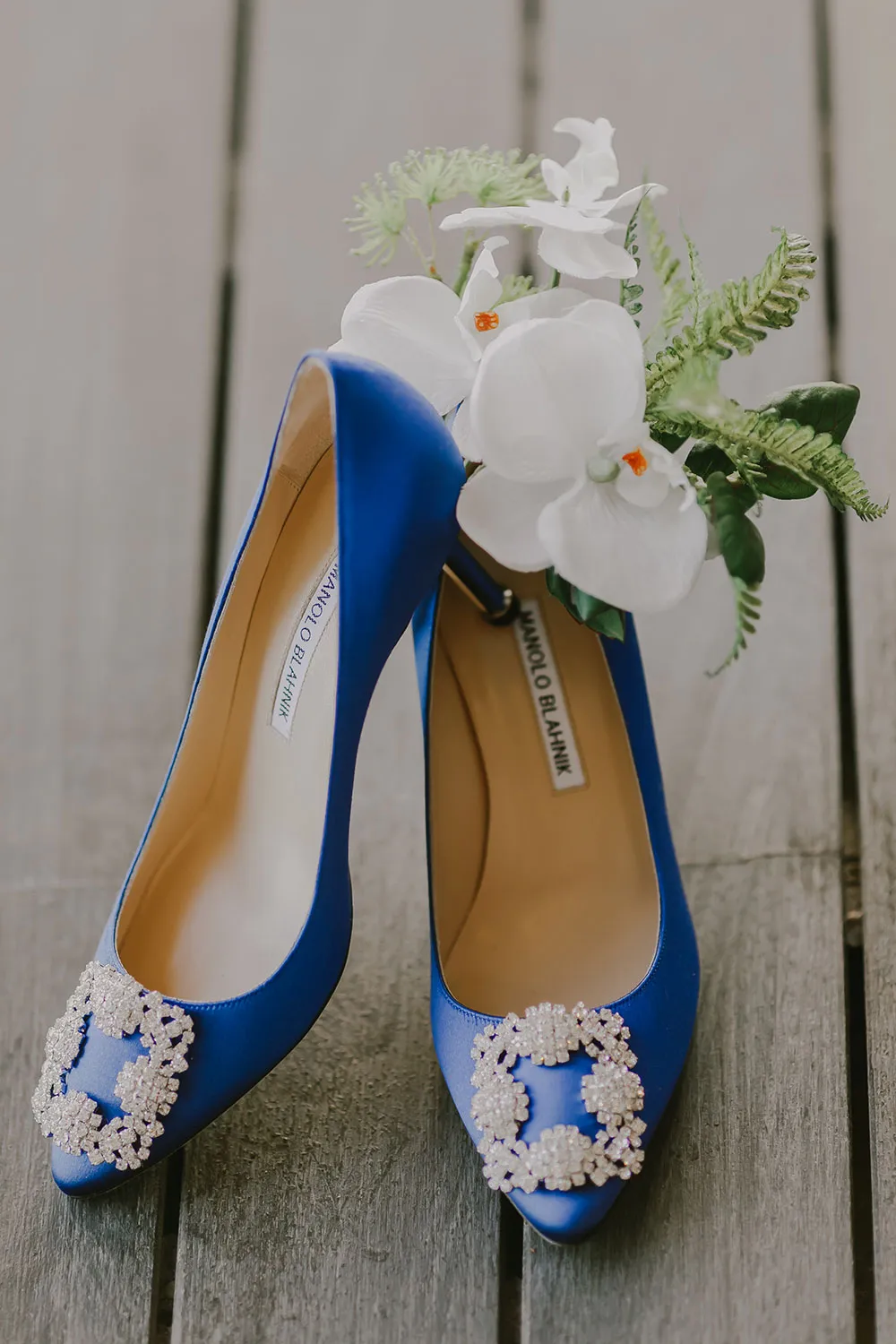 Manolo Blahnik bridal shoes. Photo by Louis Loo Photography. theweddingnotebook.com