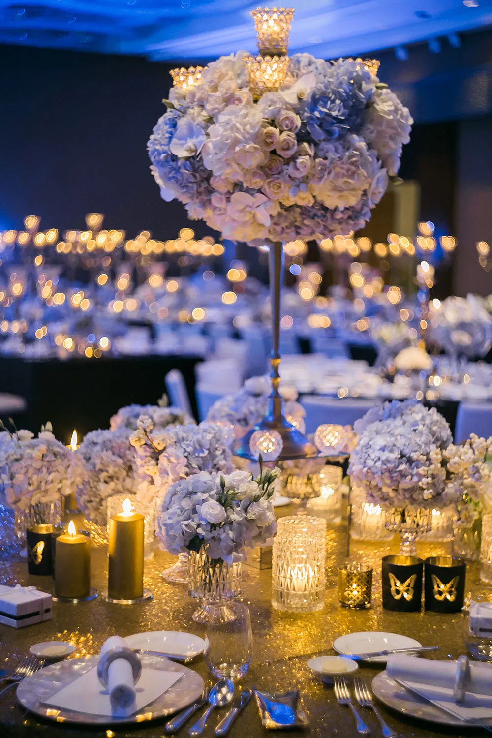 Photo by Louis Loo Photography. theweddingnotebook.com