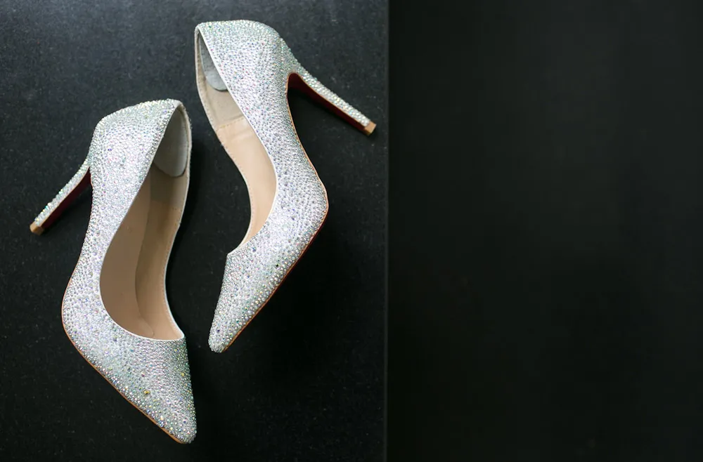 Anna Rina Photography. theweddingnotebook.com