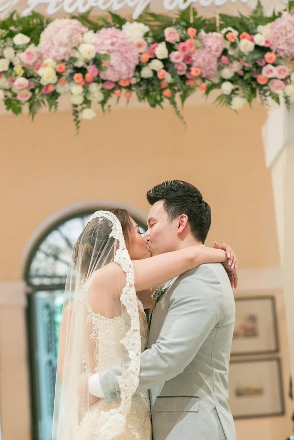 Anna Rina Photography. theweddingnotebook.com