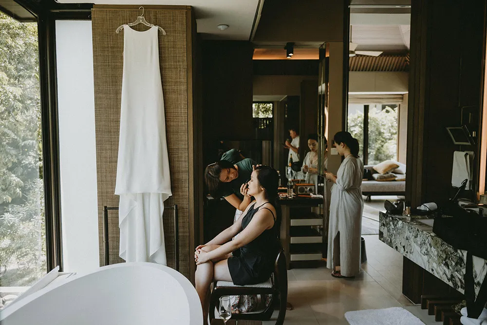 Photo by Trees On The Moon. theweddingnotebook.com