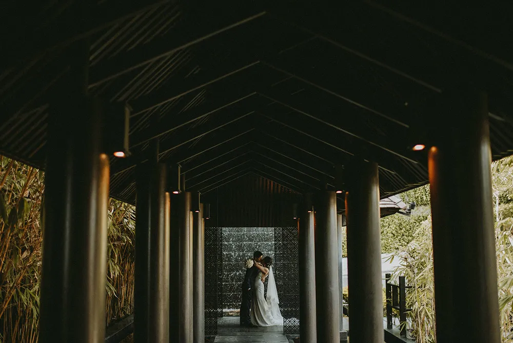 Photo by Trees On The Moon. theweddingnotebook.com