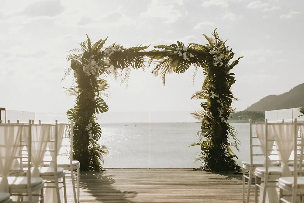 Photo by Trees On The Moon. theweddingnotebook.com