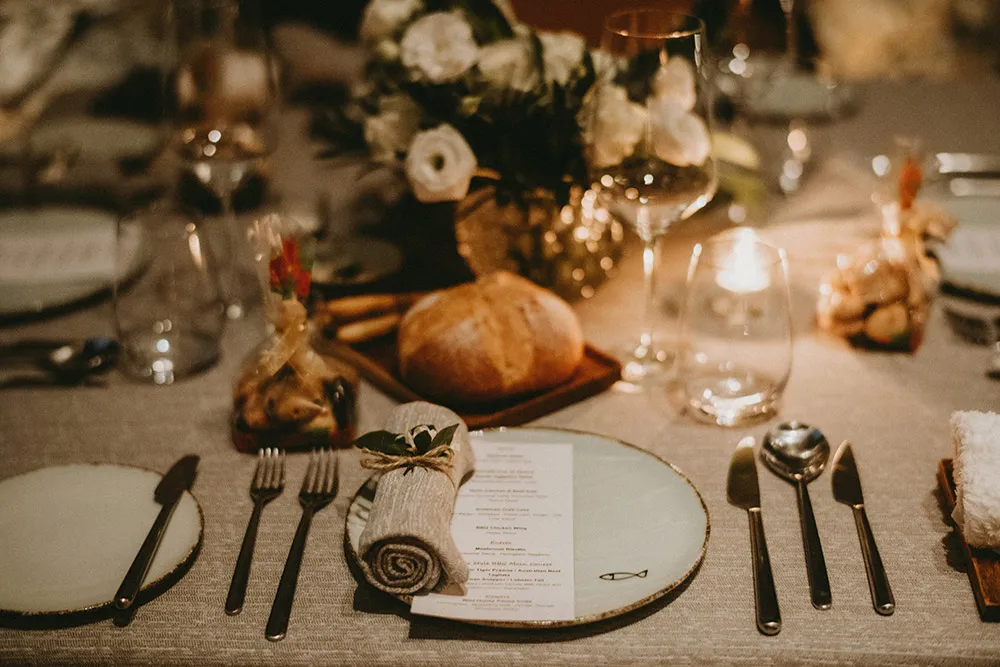 Photo by Trees On The Moon. theweddingnotebook.com