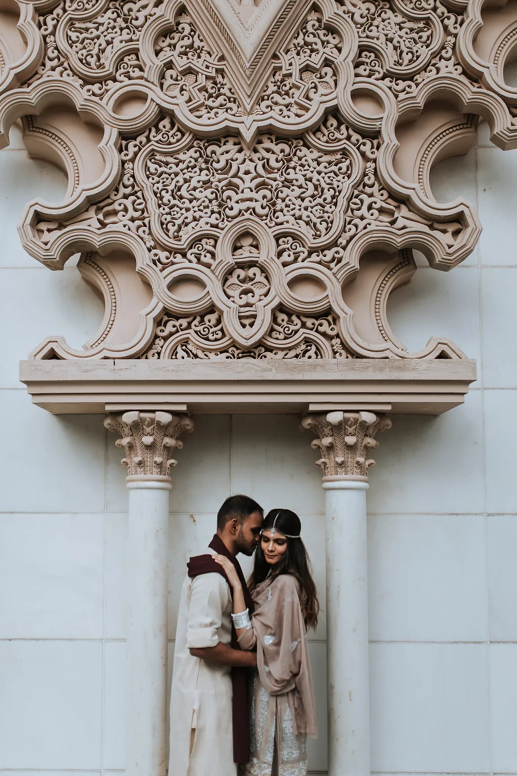 Photo by Jasmine of Munkeat Studio. theweddingnotebook.com