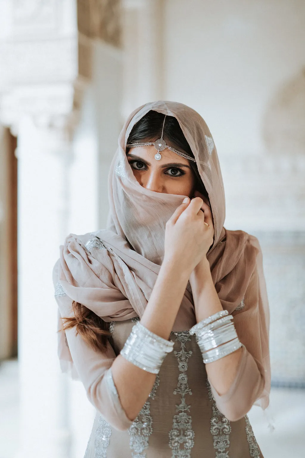 Photo by Jasmine of Munkeat Studio. theweddingnotebook.com