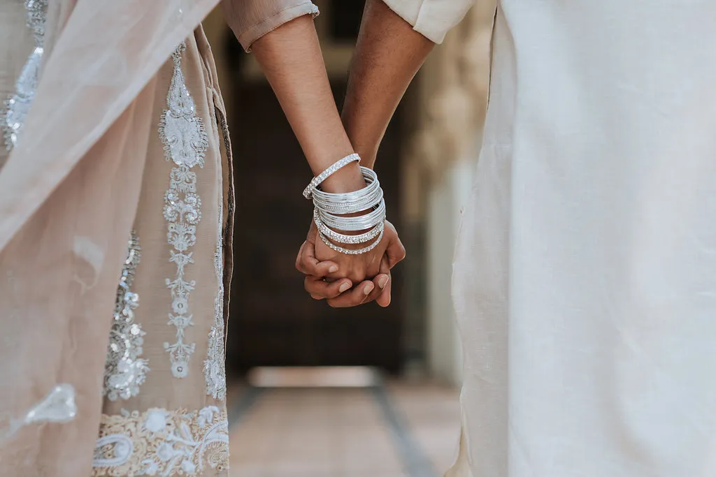 Photo by Jasmine of Munkeat Studio. theweddingnotebook.com