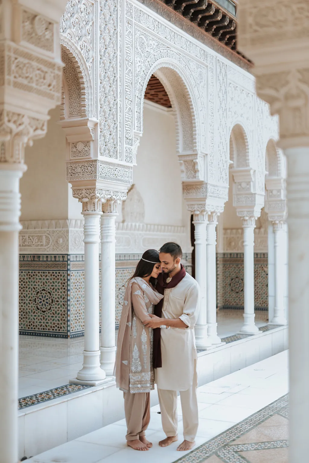 Photo by Jasmine of Munkeat Studio. theweddingnotebook.com