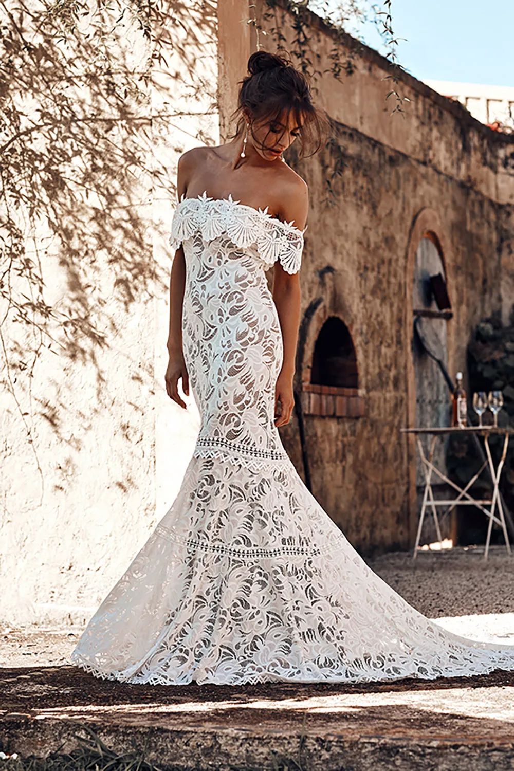 Cien - Grace Loves Lace 2018 Bridal Collection. theweddingnotebook.com