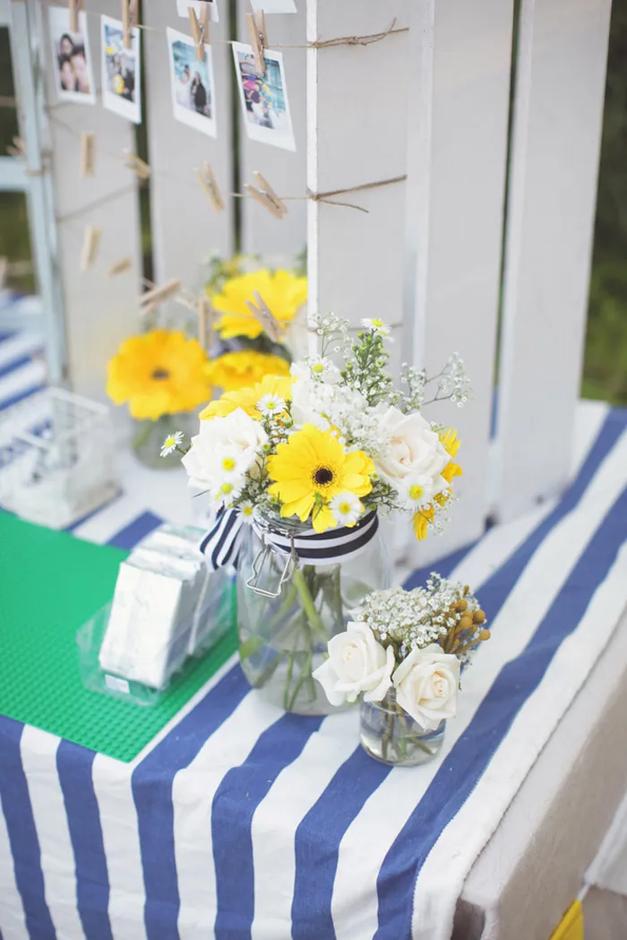 Photo by Ian Photography. theweddingnotebook.com