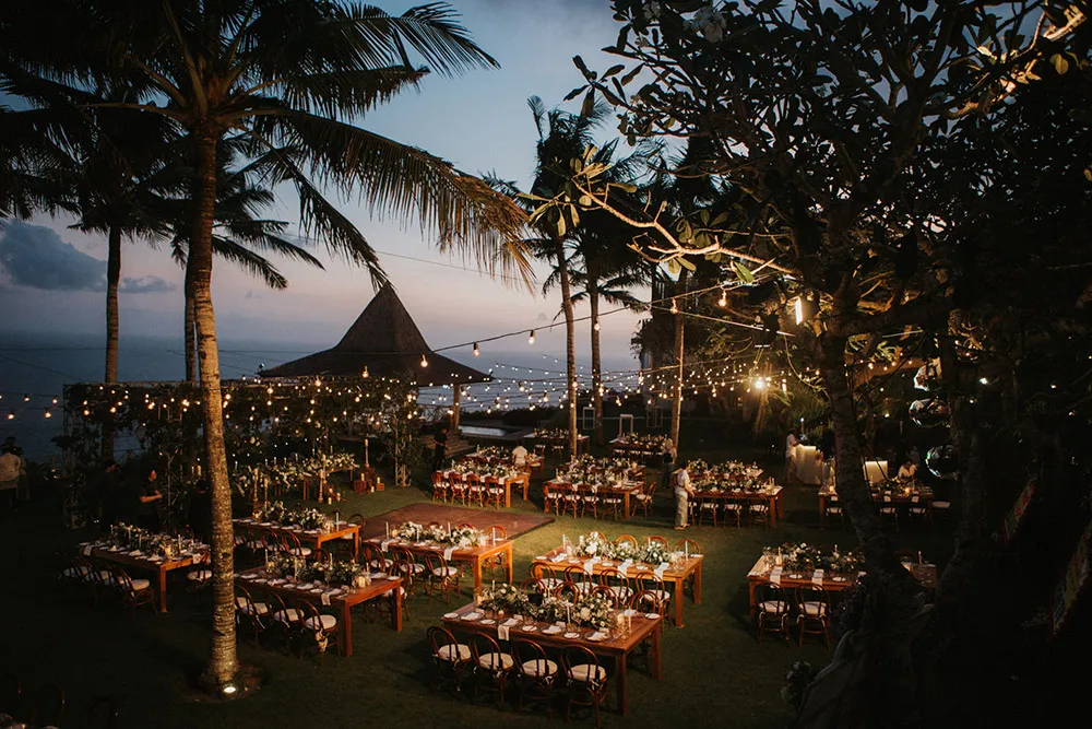 Photo by Iluminen. theweddingnotebook.com