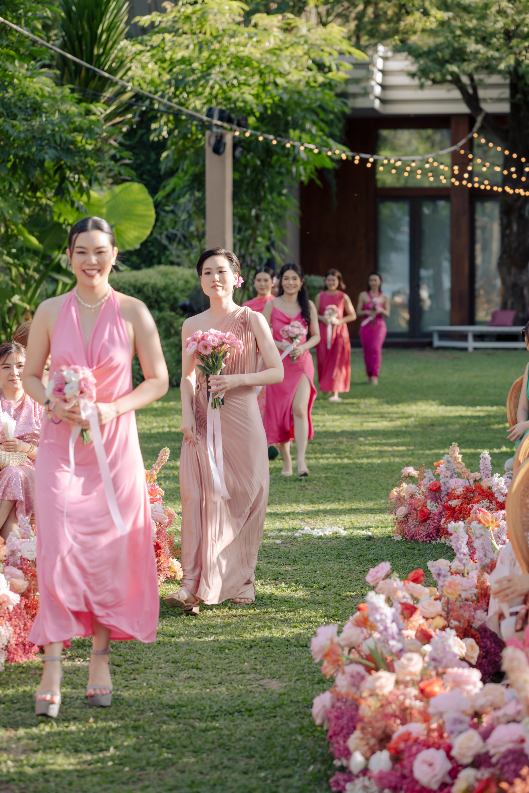 How To Prepare For A Bridesmaid Dress Fitting: | The Wedding Notebook