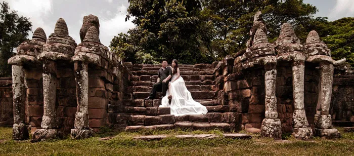 How To Shoot Your Own Bridal Portraits. theweddingnotebook.com