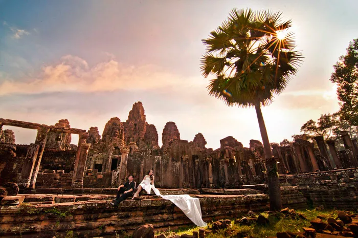 How To Shoot Your Own Bridal Portraits. theweddingnotebook.com