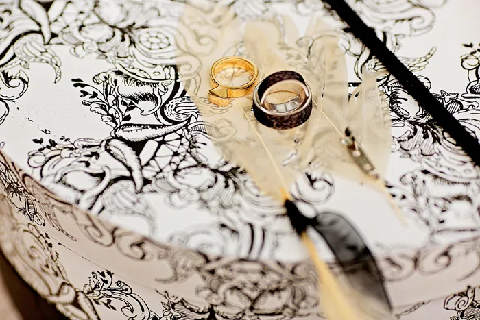 Photography by MangoRed. theweddingnotebook.com