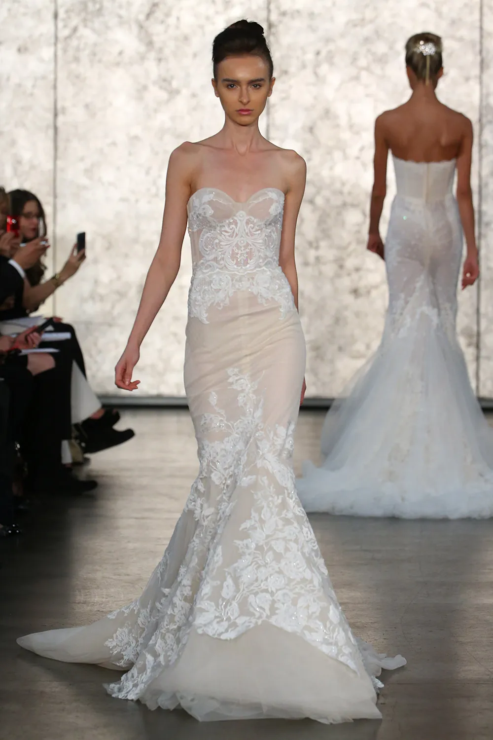 Inbal Dror Fall 2016 Collection. theweddingnotebook.com