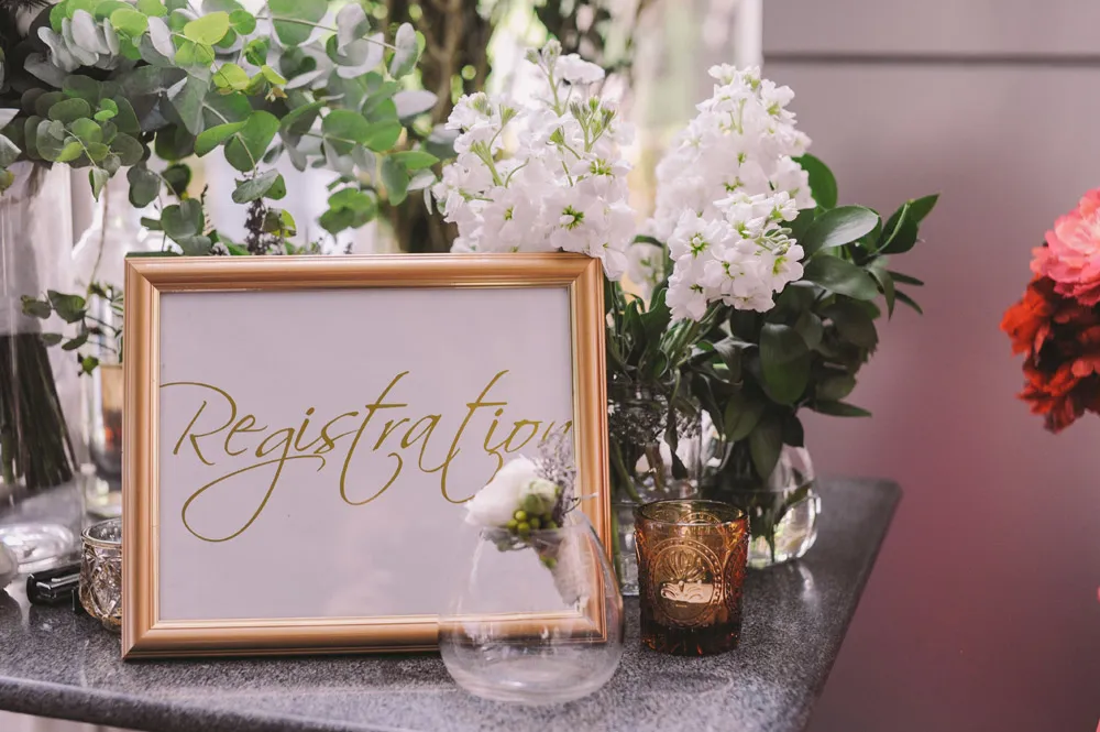 Jenny Sun Photography. theweddingnotebook.com