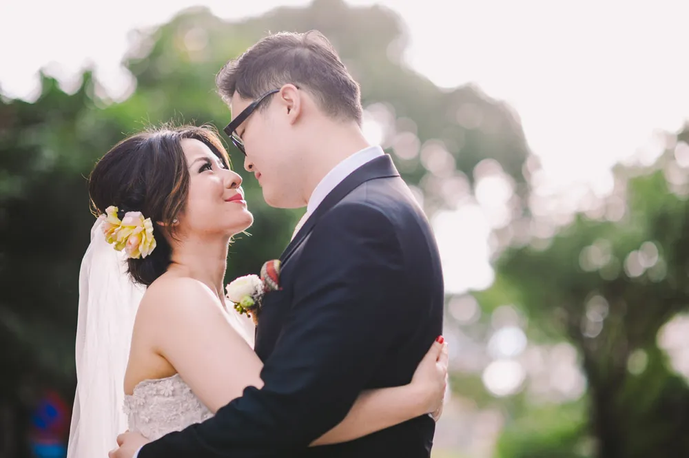 Jenny Sun Photography. theweddingnotebook.com