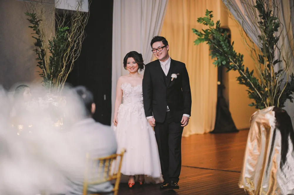 Jenny Sun Photography. theweddingnotebook.com