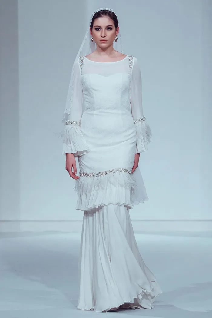 Photo by Funkydali/WAF. Innai Red 2015 Bridal Collection. theweddingnotebook.com