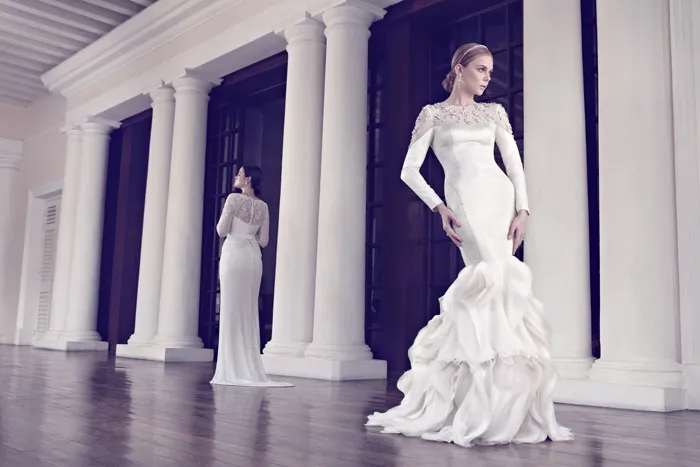 Photo by Chuan Looi. Innai Red 2015 Bridal Collection. theweddingnotebook.com