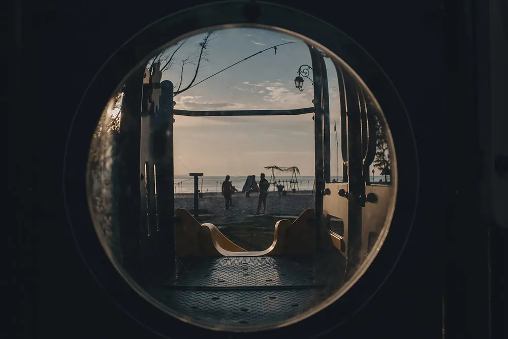 Photo by VRP Photography. theweddingnotebook.com