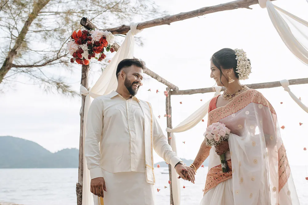 Photo by VRP Photography. theweddingnotebook.com