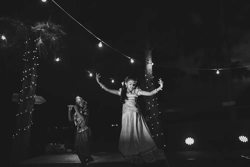 Photo by VRP Photography. theweddingnotebook.com