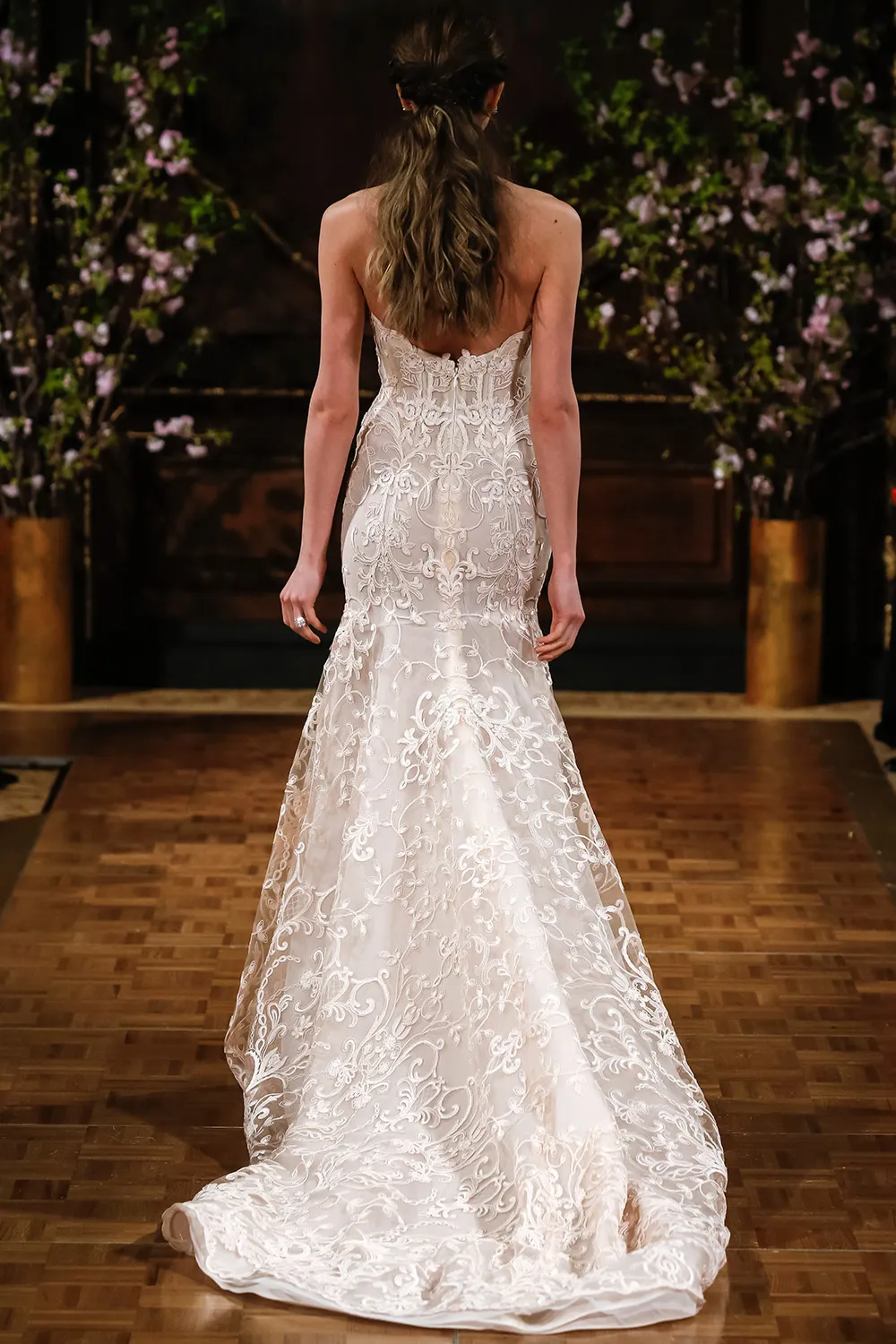 Aubrey - Isabelle Armstrong Spring 2017 Bridal Collection. theweddingnotebook.com 